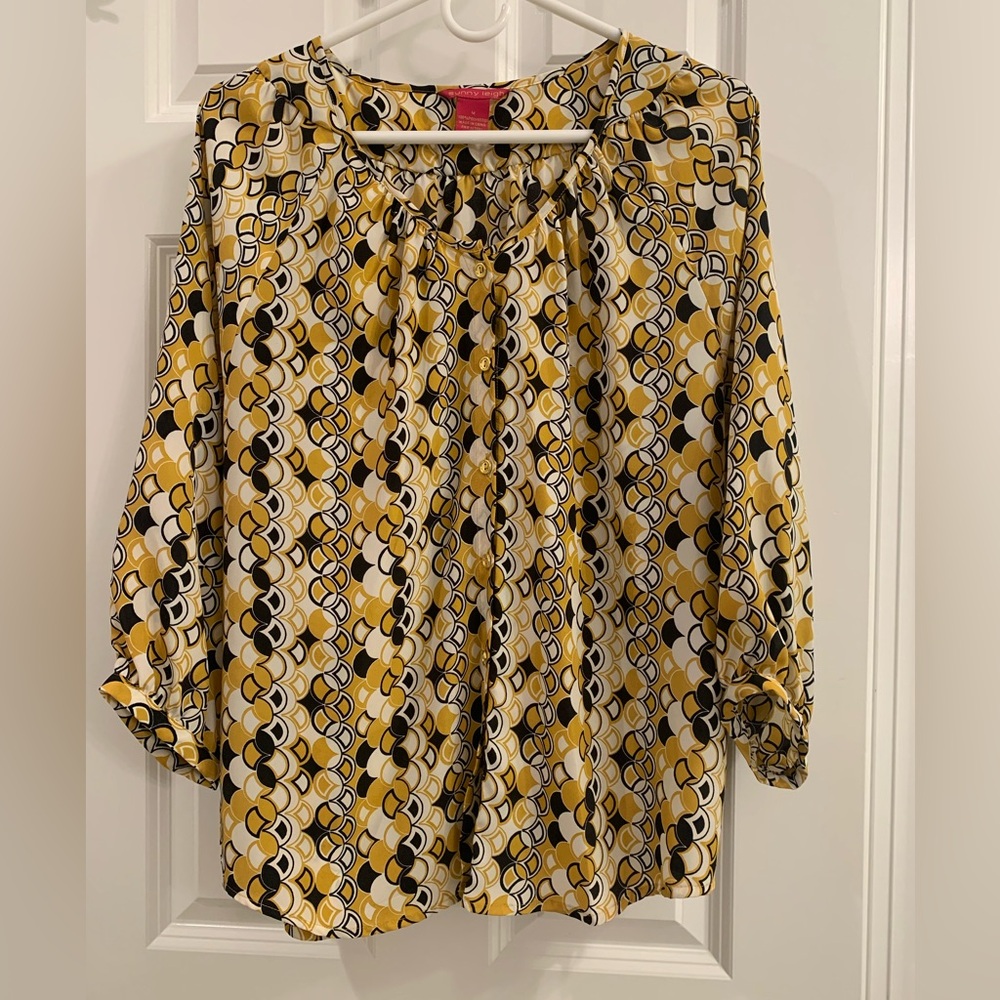 Sunny Leigh Yellow and Black Geometric Blouse